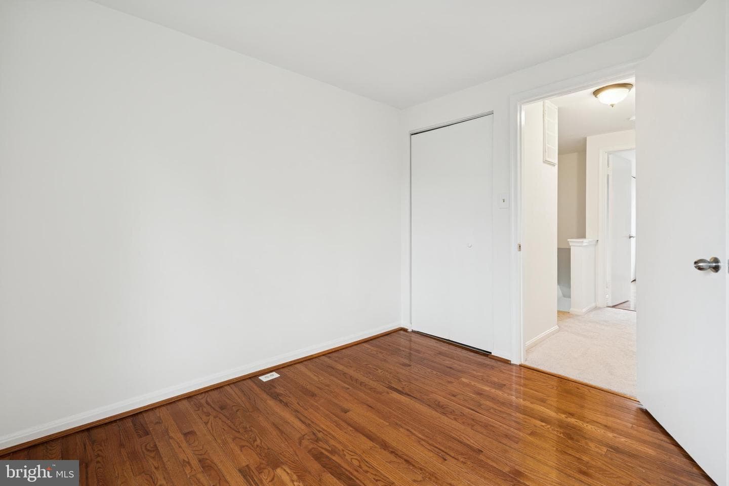 55 Gravenhurst Court photo 18