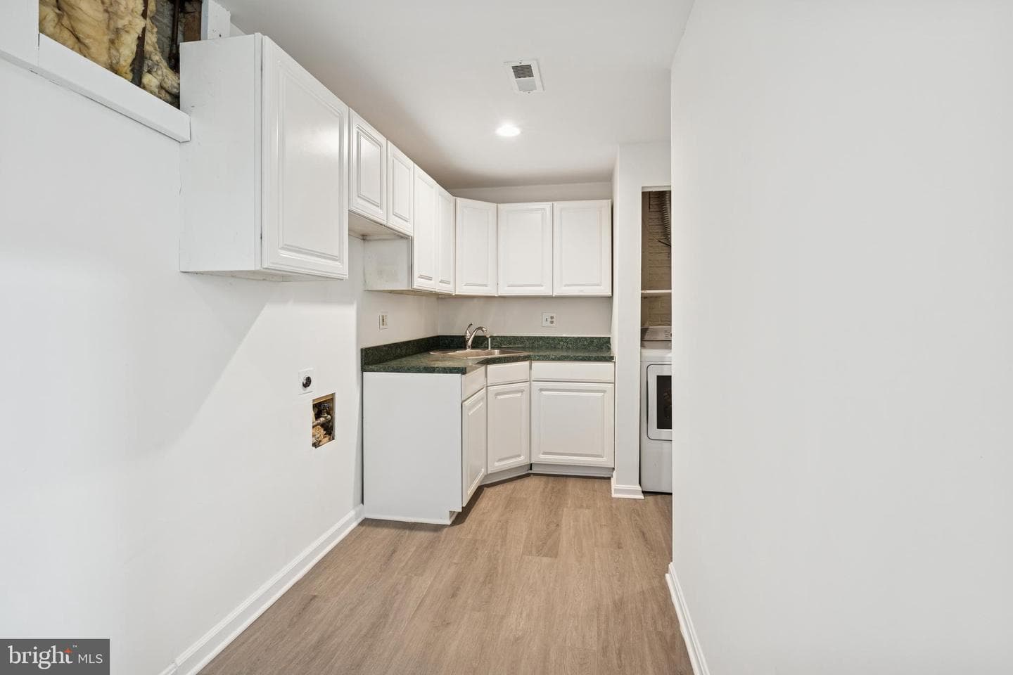 55 Gravenhurst Court photo 20
