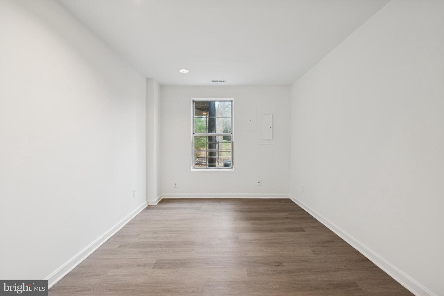 55 Gravenhurst Court photo 22