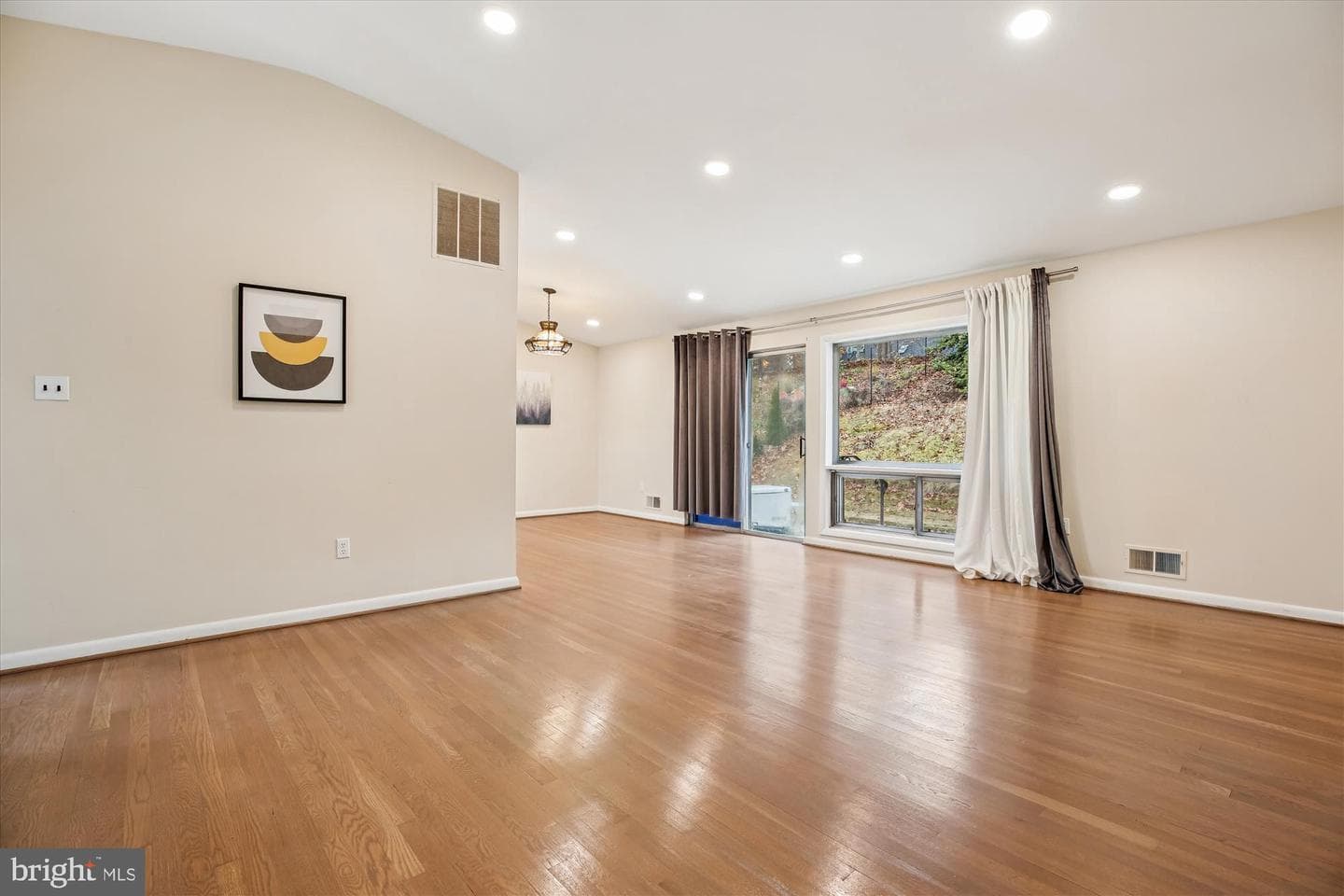 713 Horton Drive photo 3