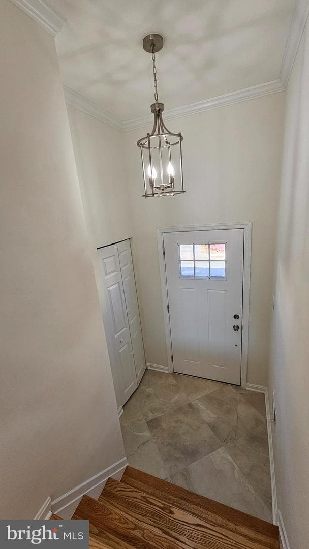 607 Suffield Drive photo 2