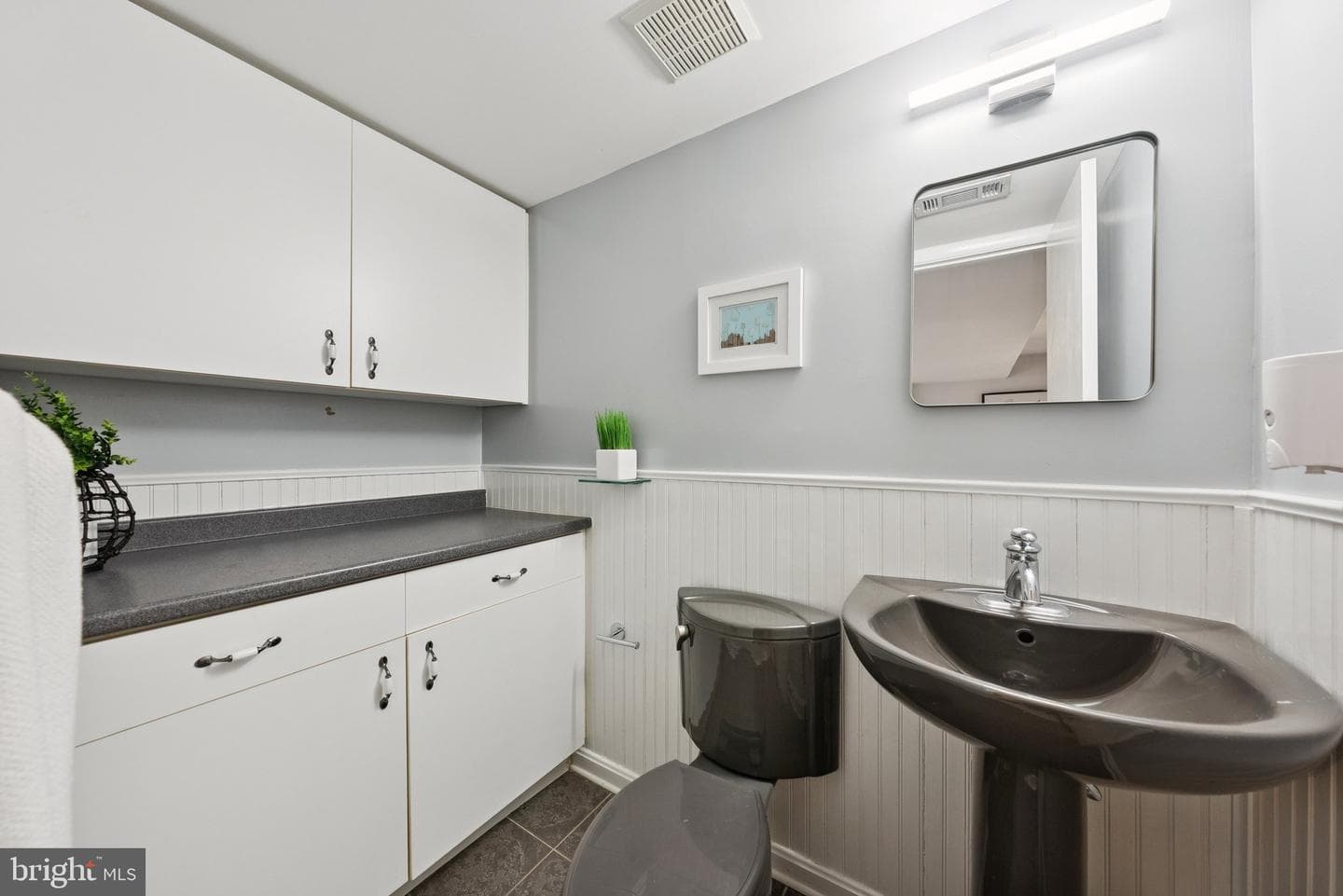 2404 Blue Valley Drive photo 32