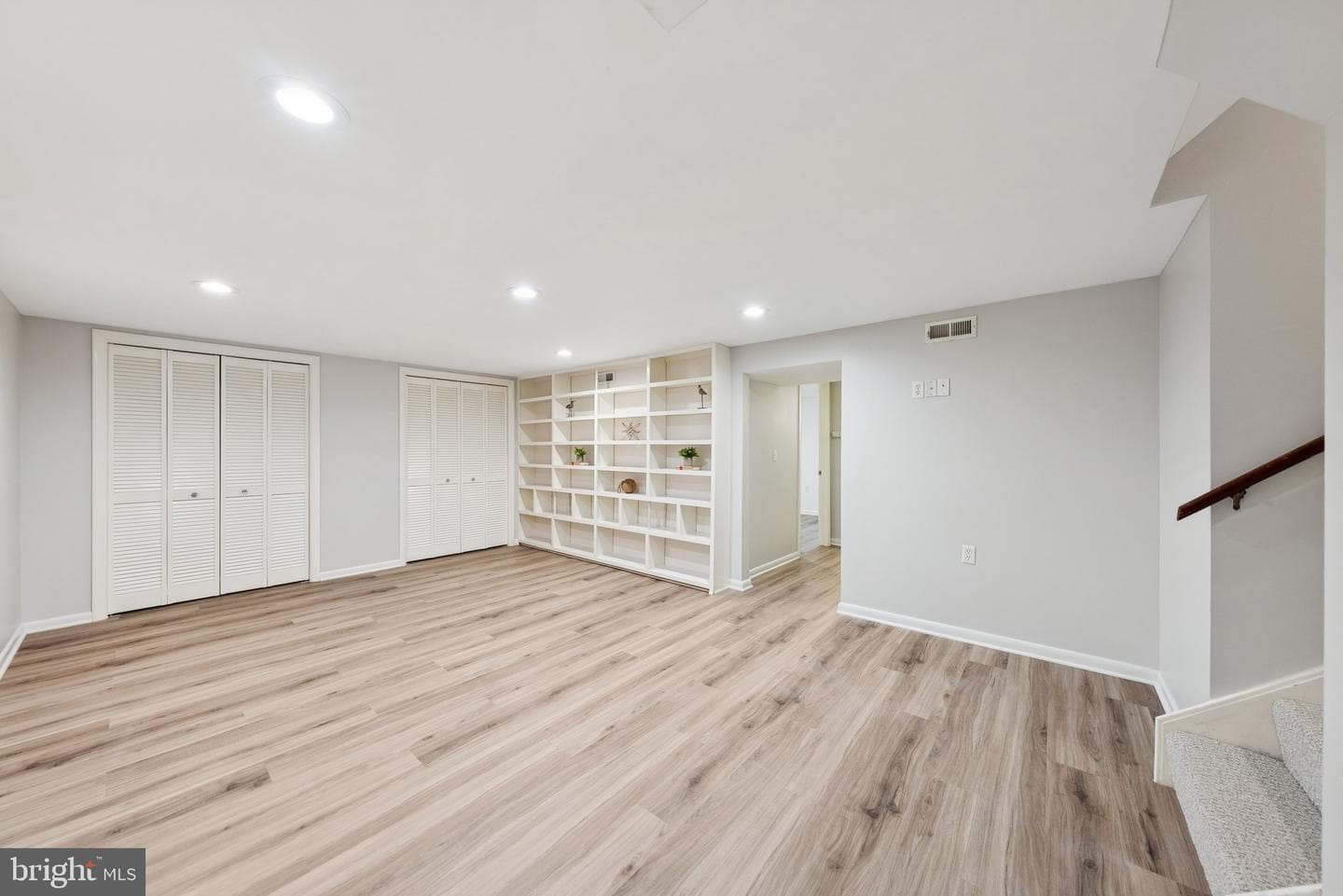 2404 Blue Valley Drive photo 36