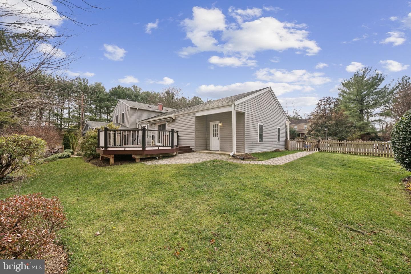2404 Blue Valley Drive photo 46