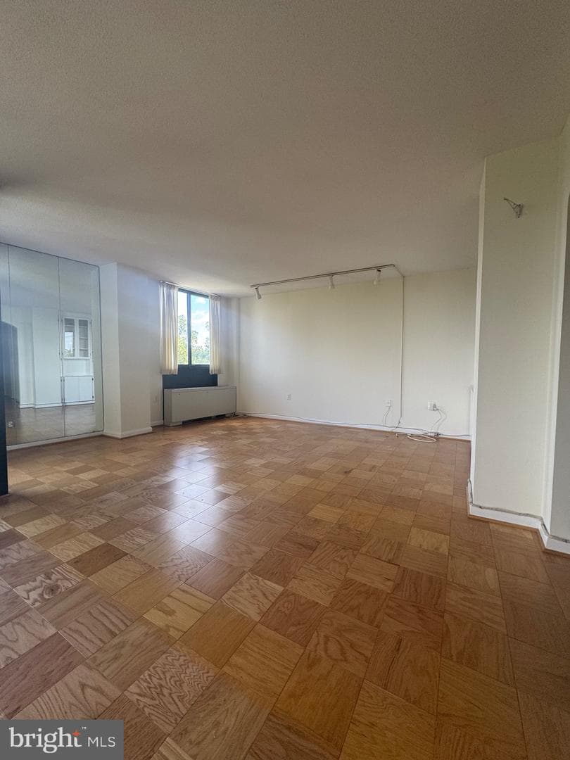 4242 East West Highway #618 photo 8