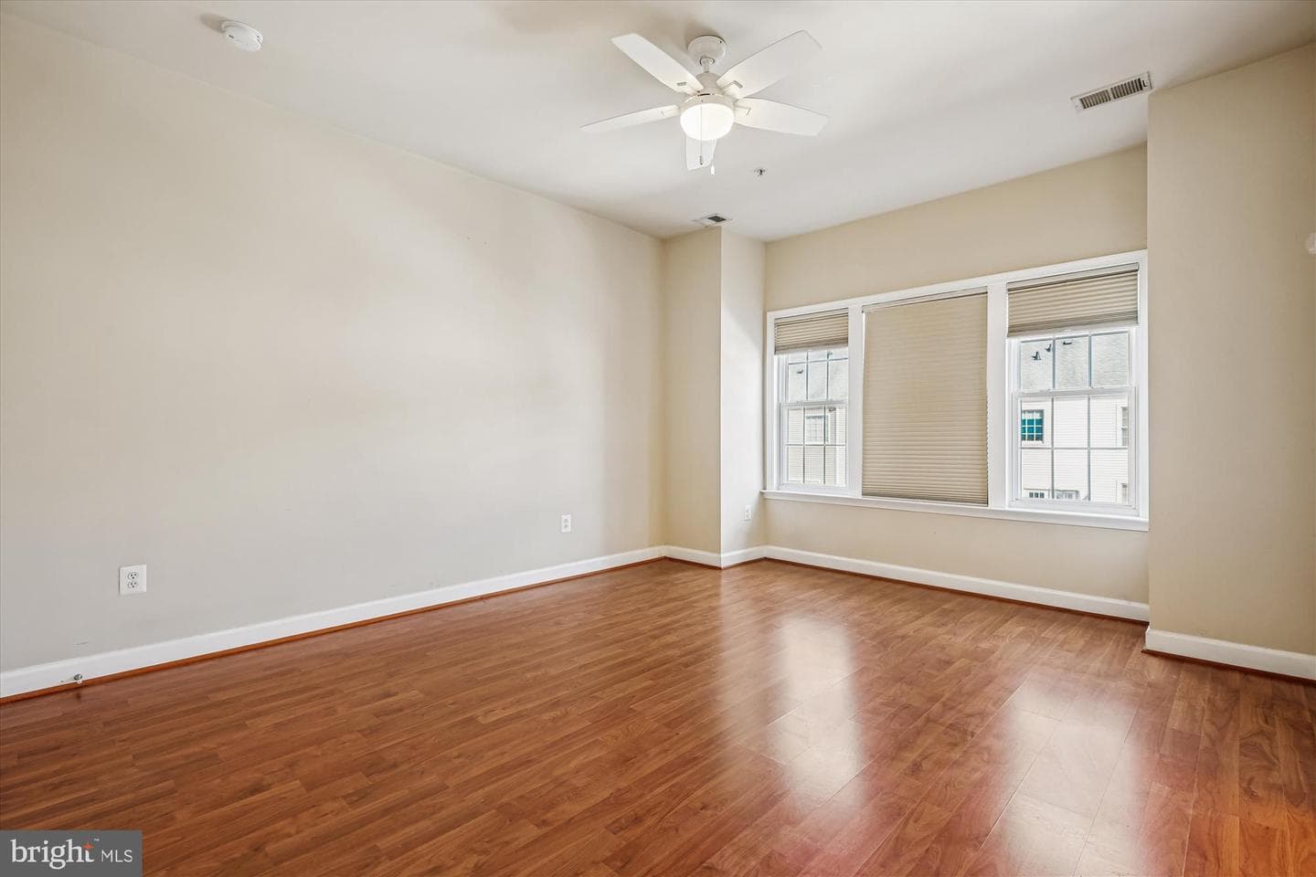 1127 Gaither Road photo 22