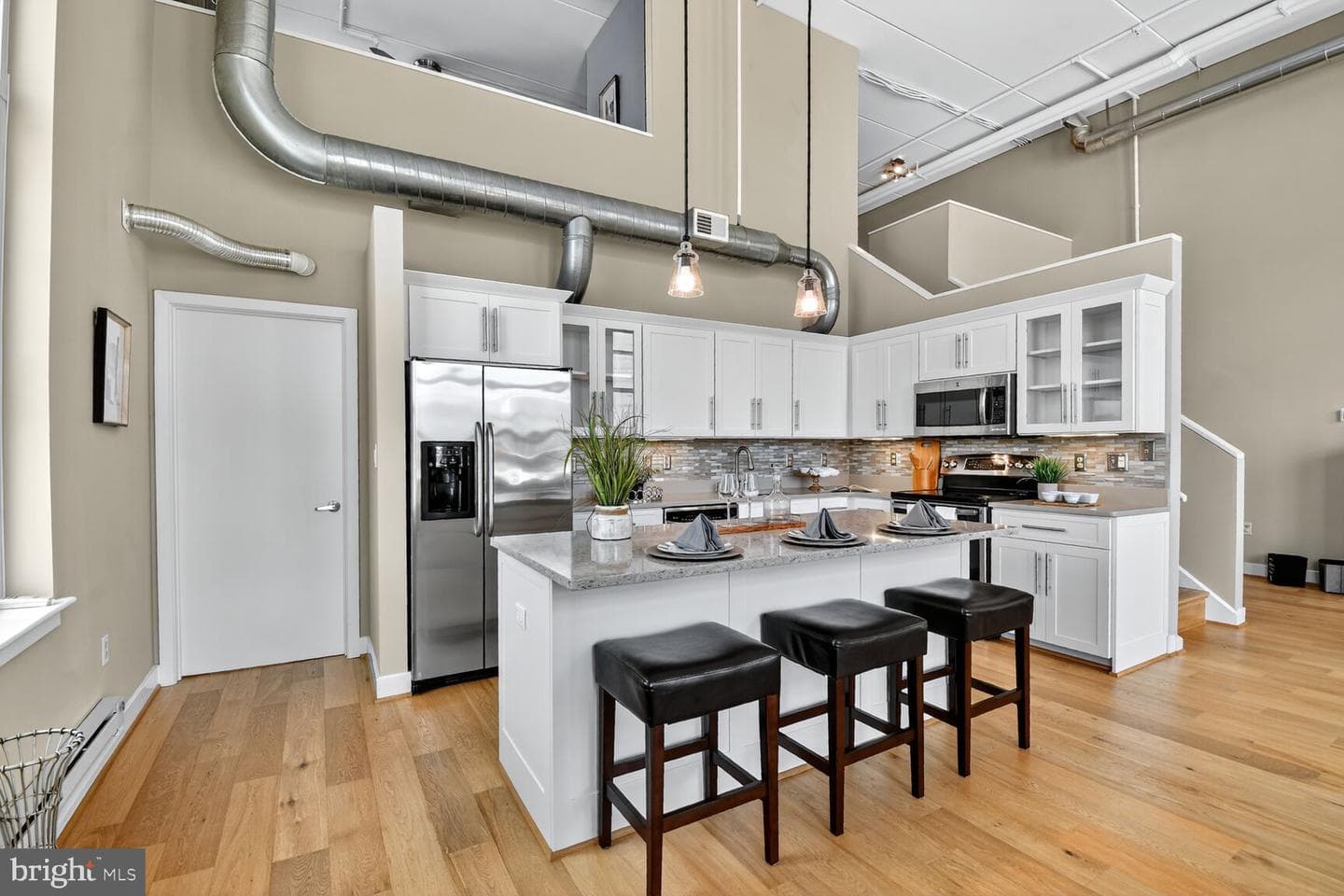 900 Bonifant Street #d photo 11