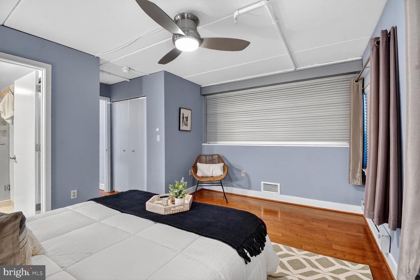 900 Bonifant Street #d photo 34