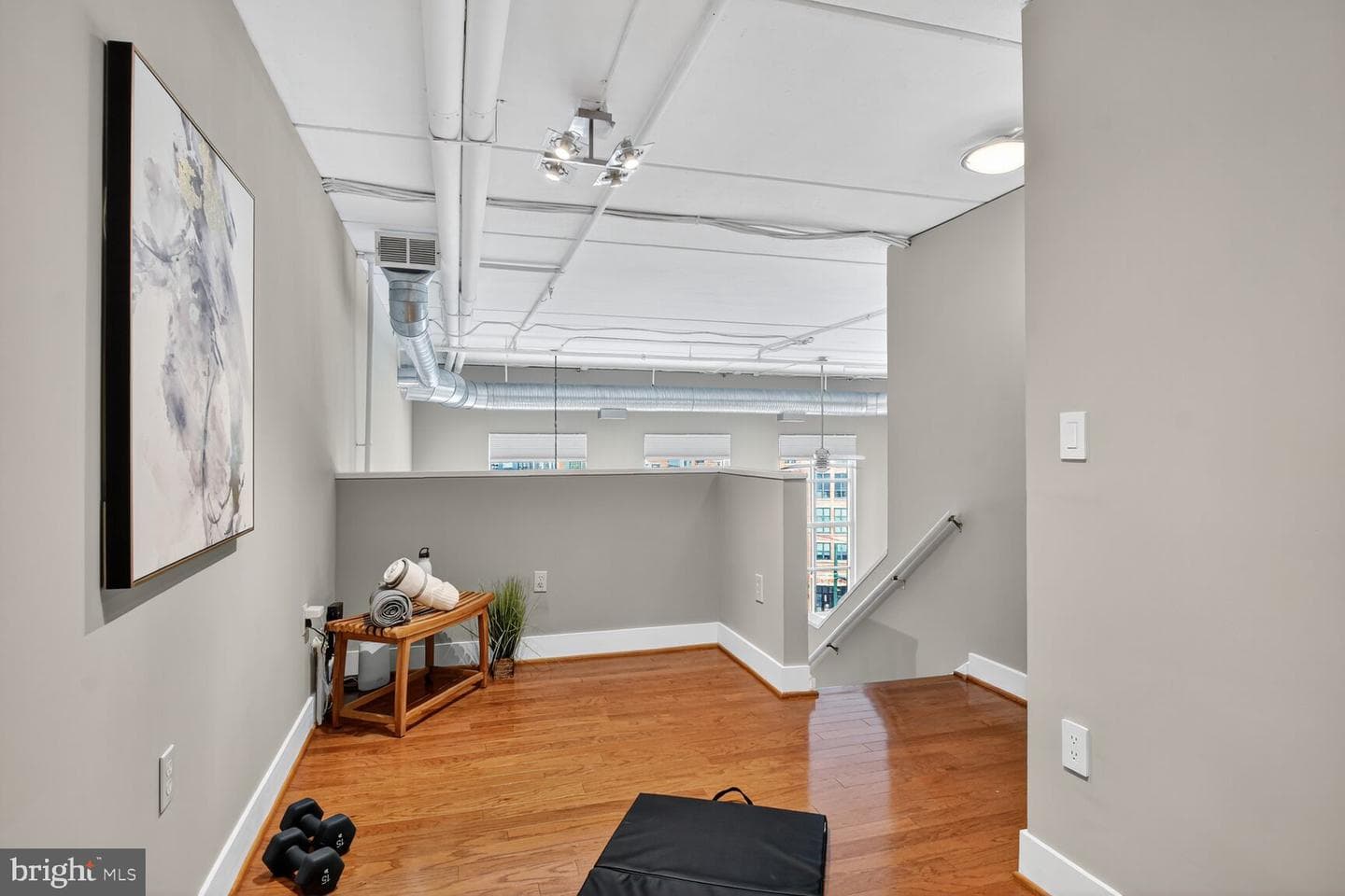 900 Bonifant Street #d photo 43