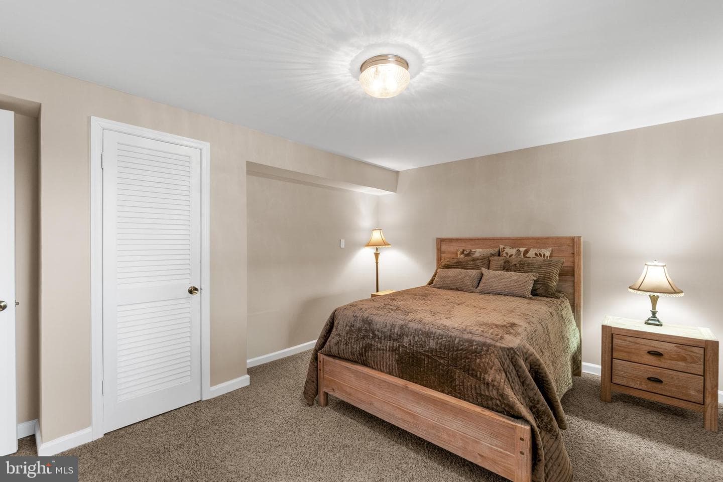 17945 Archwood Way photo 24