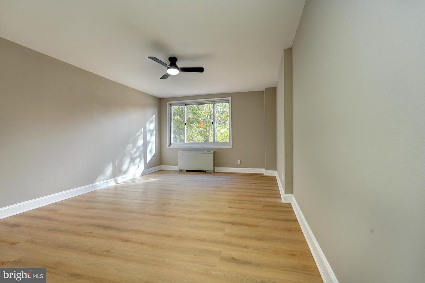 1900 Lyttonsville Road #211 photo 19