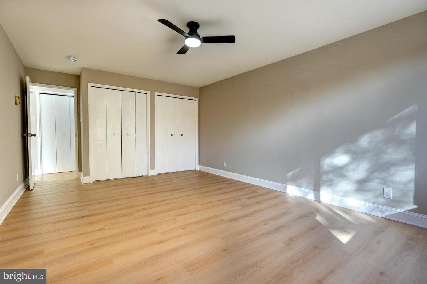 1900 Lyttonsville Road #211 photo 22