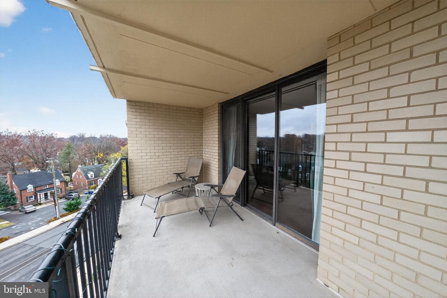 4242 E West Highway #714 photo 17