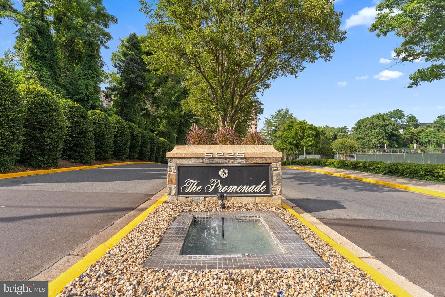 5225 Pooks Hill Road #1305n photo 5