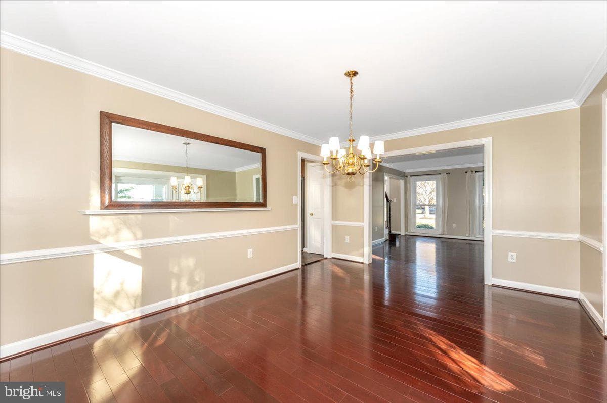 17914 Hickman Street photo 10