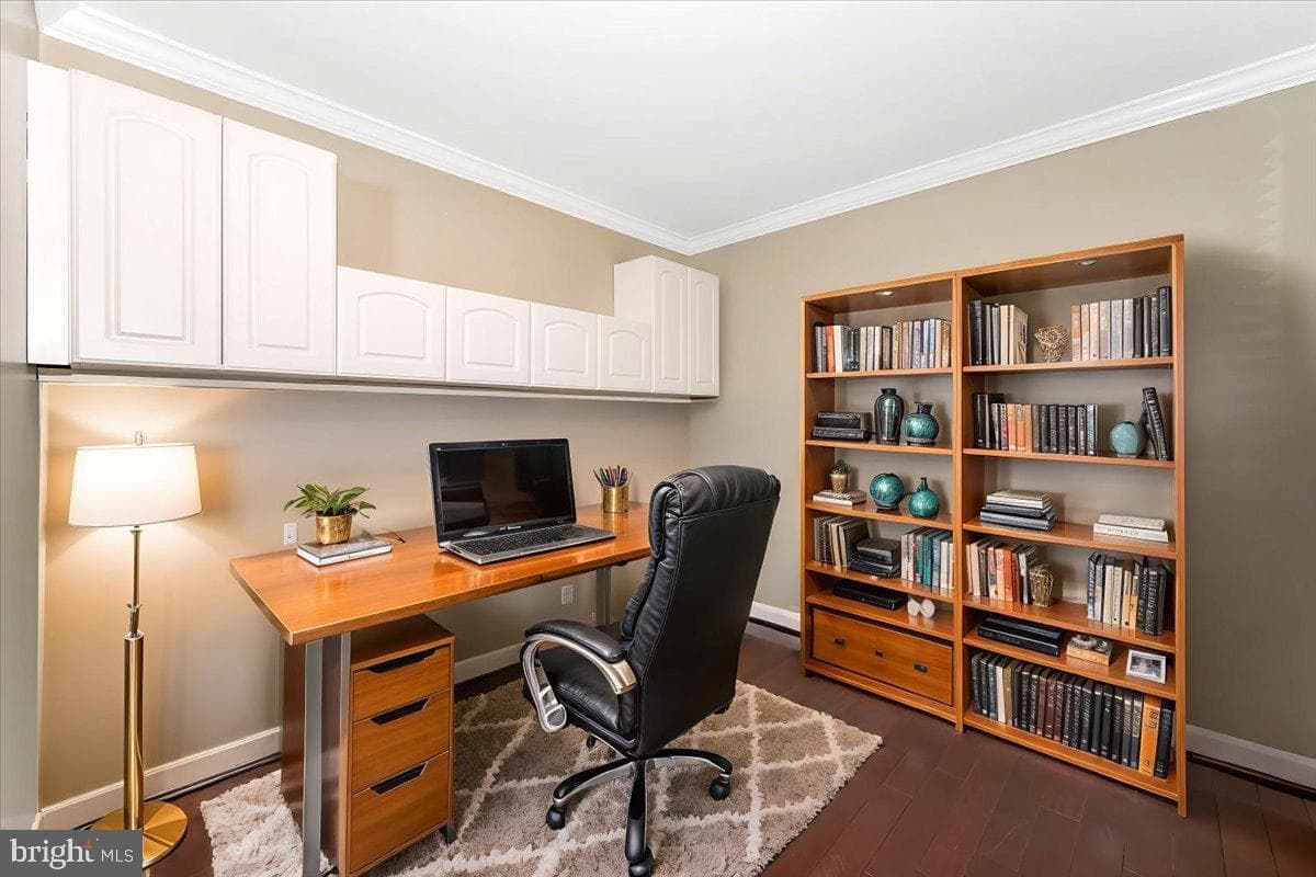 17914 Hickman Street photo 12
