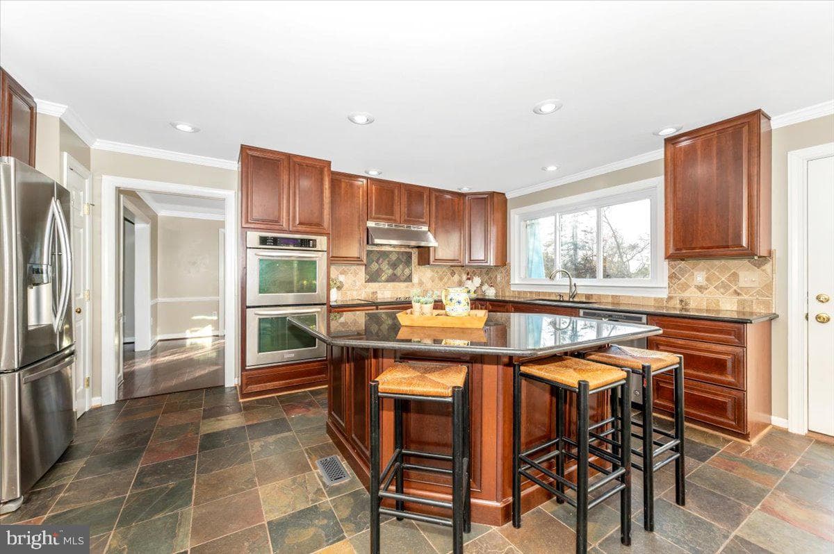 17914 Hickman Street photo 14