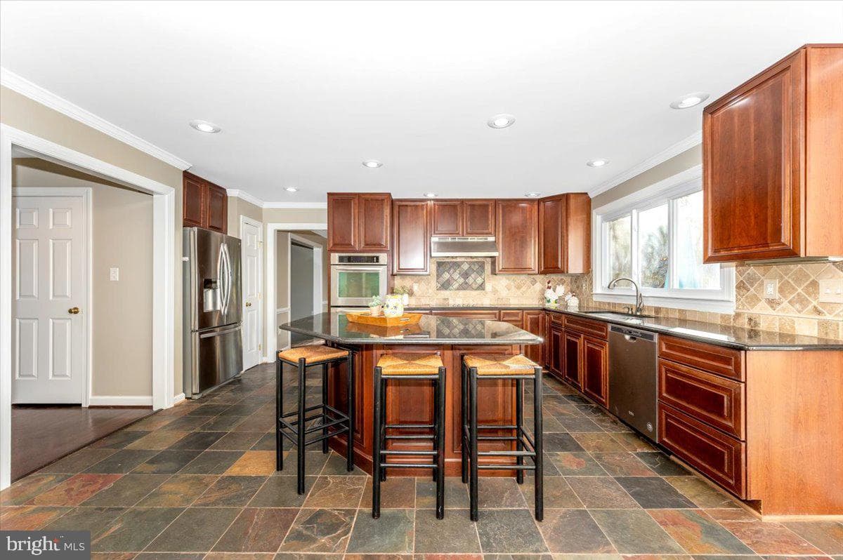 17914 Hickman Street photo 15