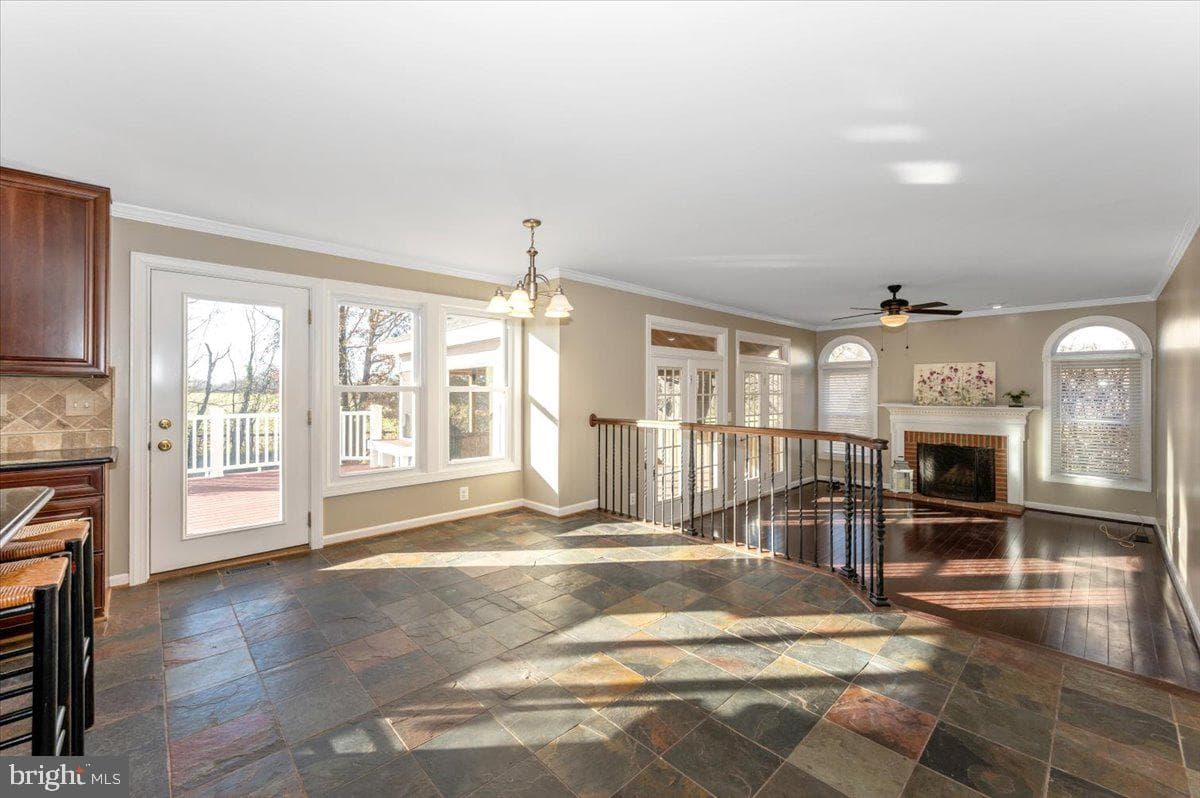 17914 Hickman Street photo 22