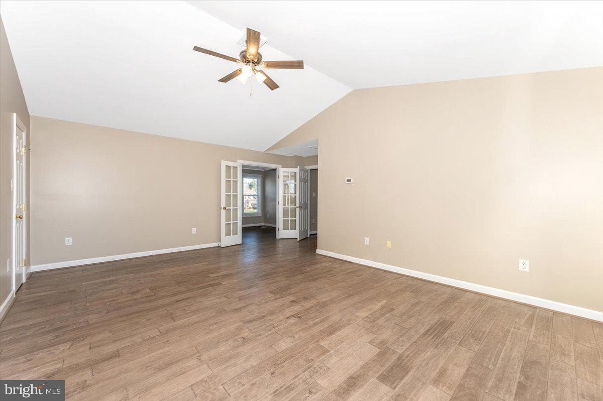 17914 Hickman Street photo 41