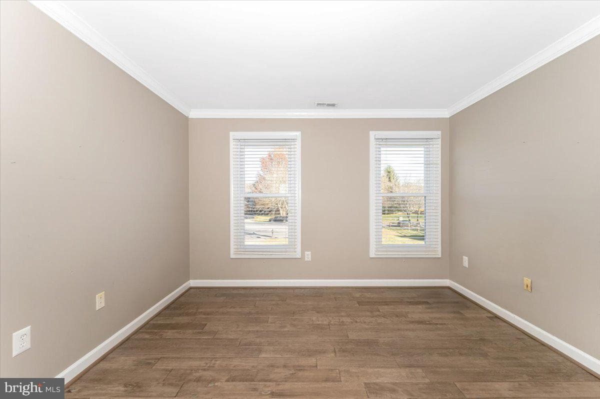17914 Hickman Street photo 42