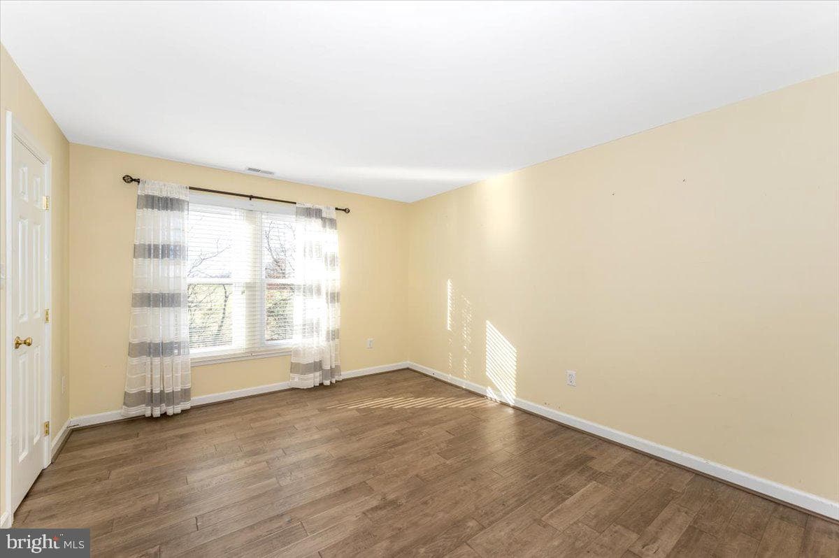 17914 Hickman Street photo 44
