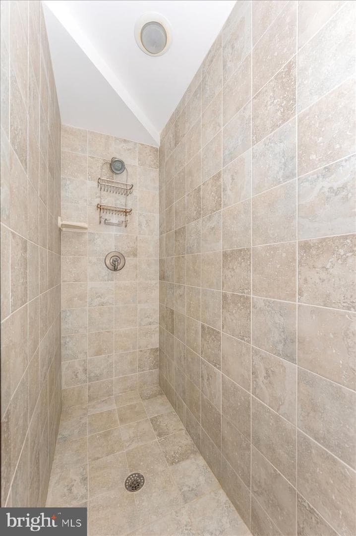 17914 Hickman Street photo 62