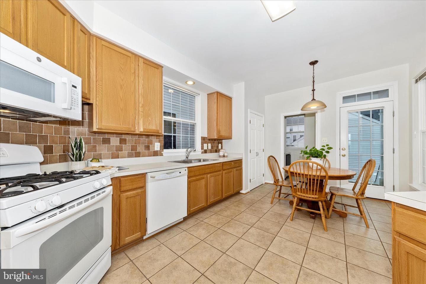 18931 Fountain Hills Drive photo 10