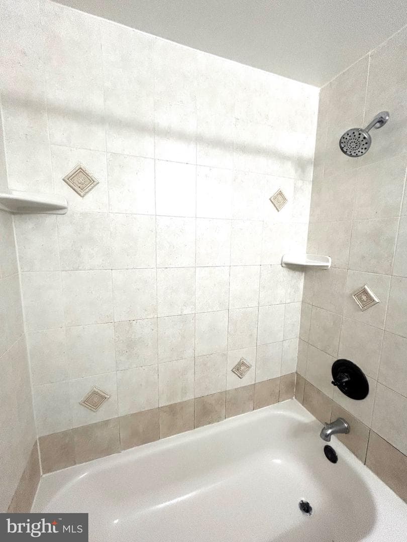 12405 Hickory Tree Way #613 photo 9