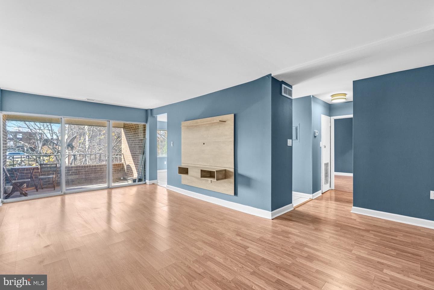422 Girard Street #144 photo 3