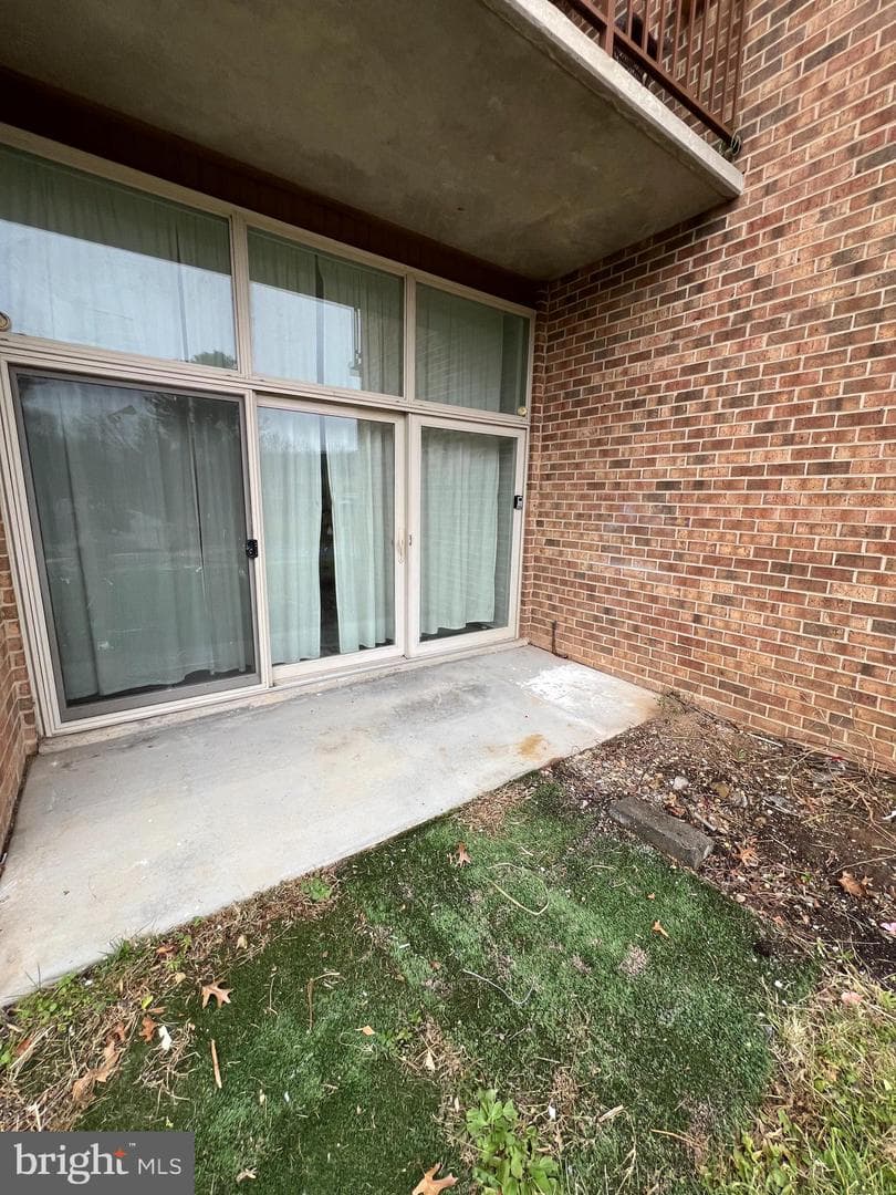 18728 Walkers Choice Road #18728 photo 2