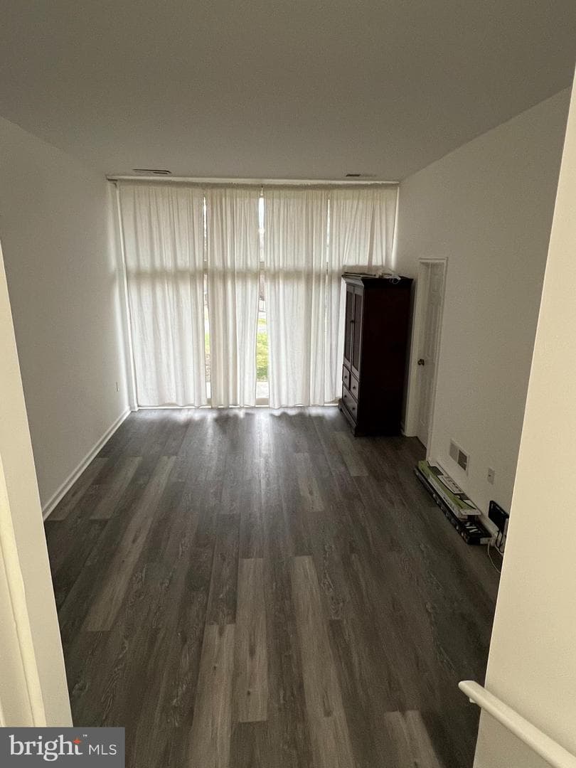18728 Walkers Choice Road #18728 photo 6
