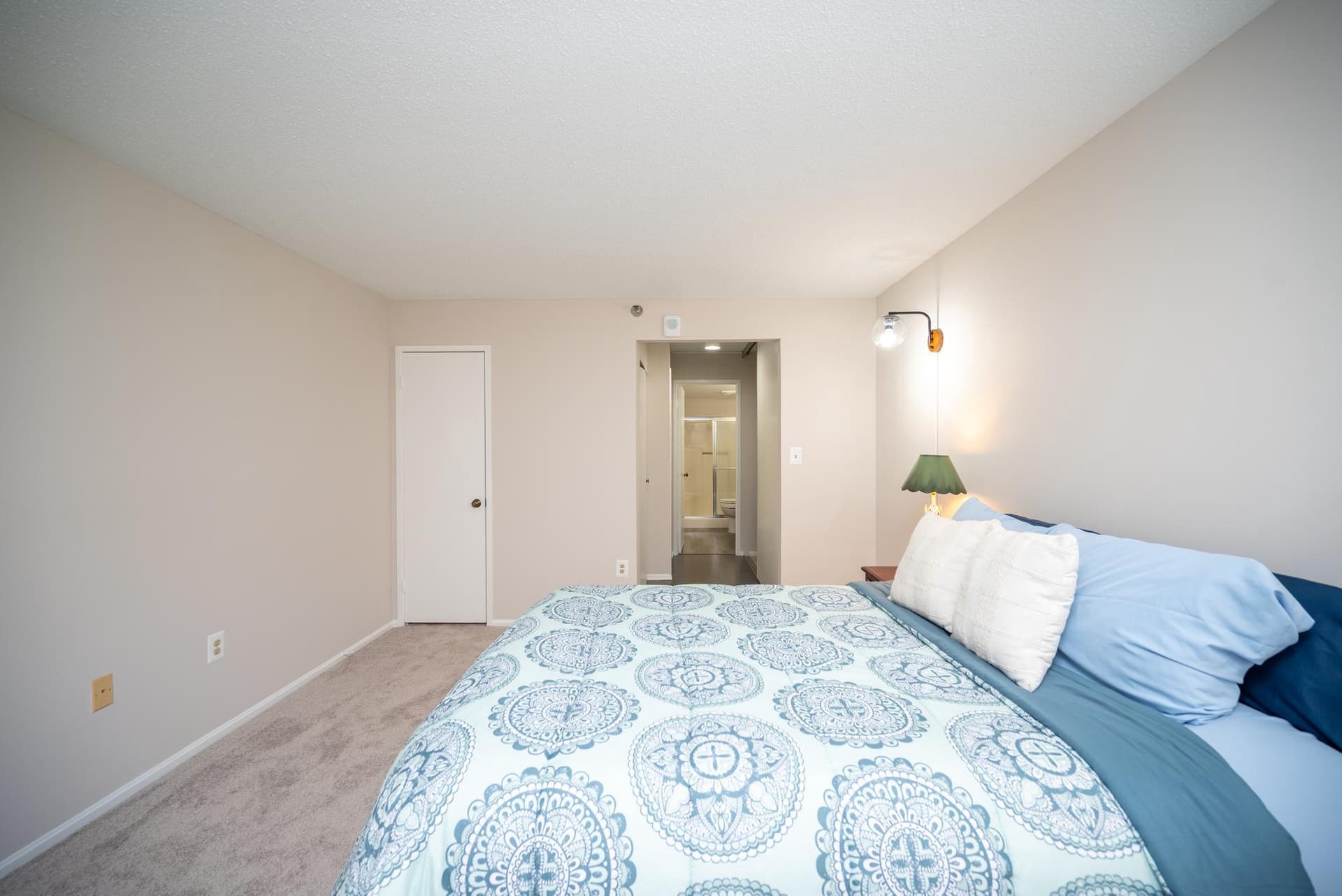 15100 Interlachen Drive #4-110 photo 20