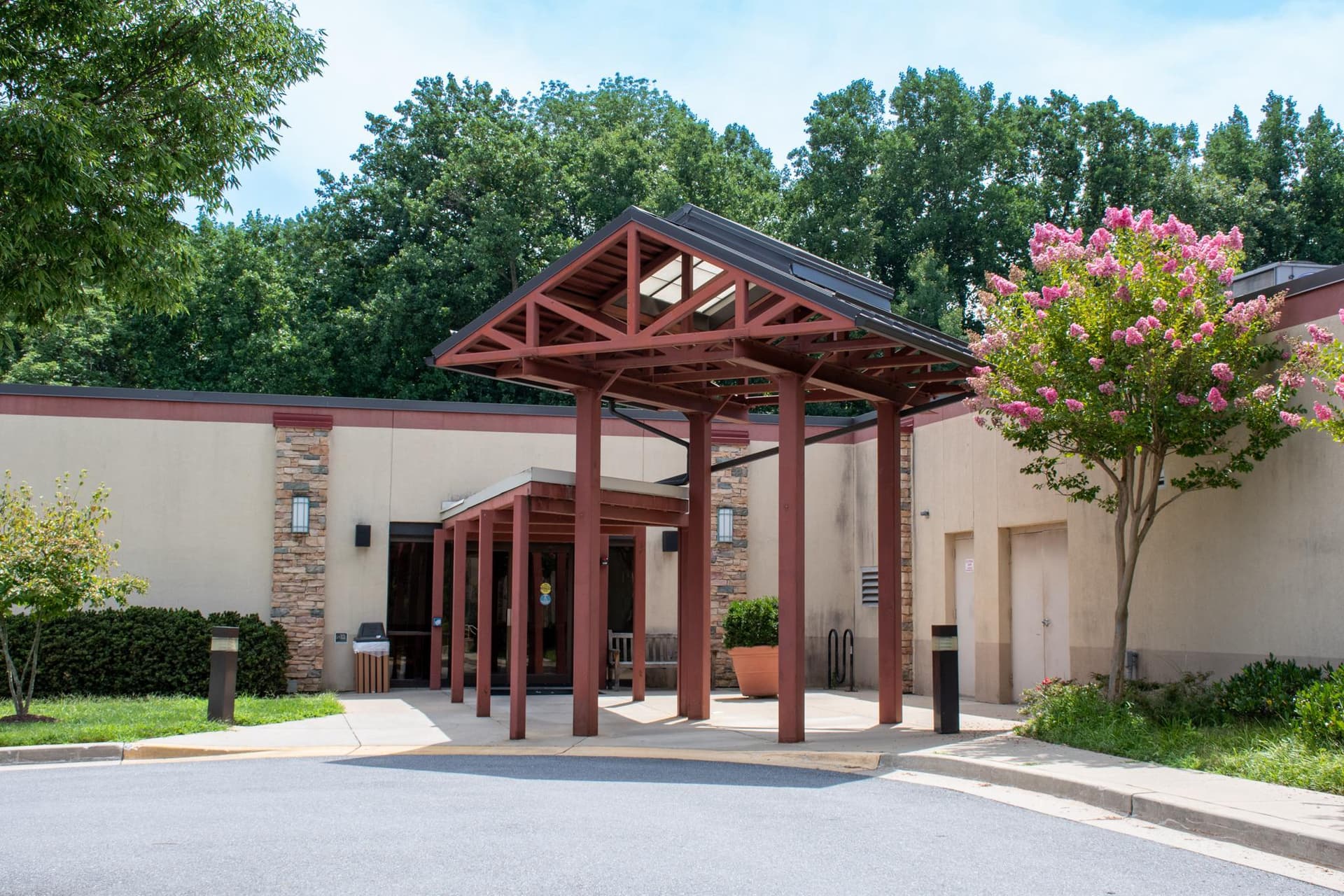 15100 Interlachen Drive #4-110 photo 36