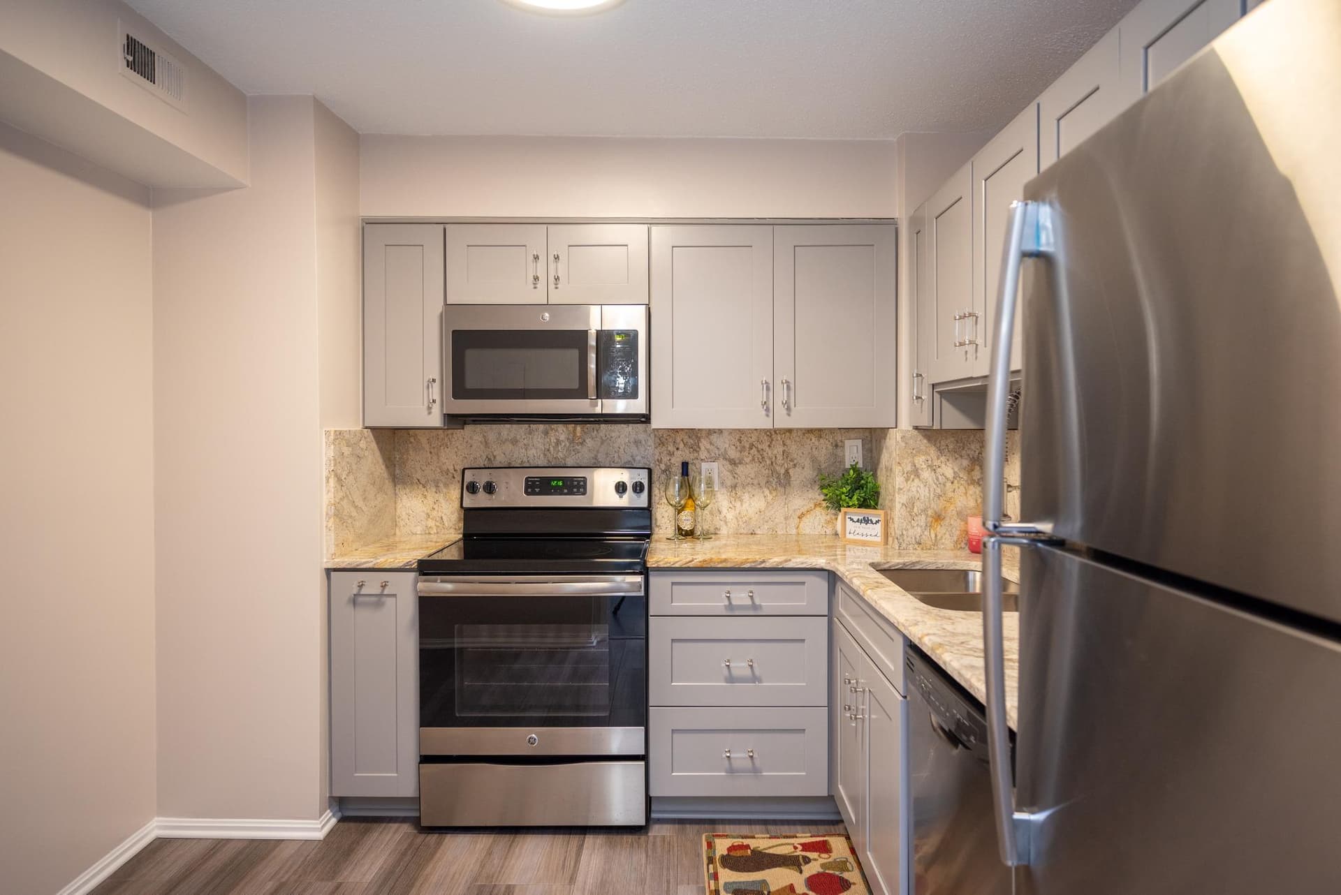 15100 Interlachen Drive #4-110 photo 6