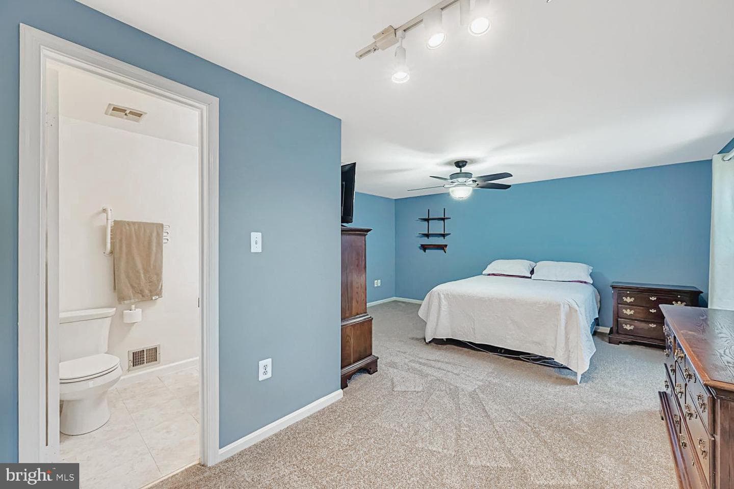 13229 Country Ridge Drive photo 15