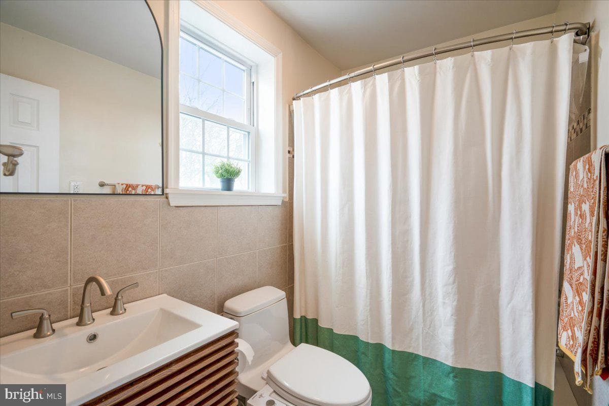 805 Forston Street photo 26