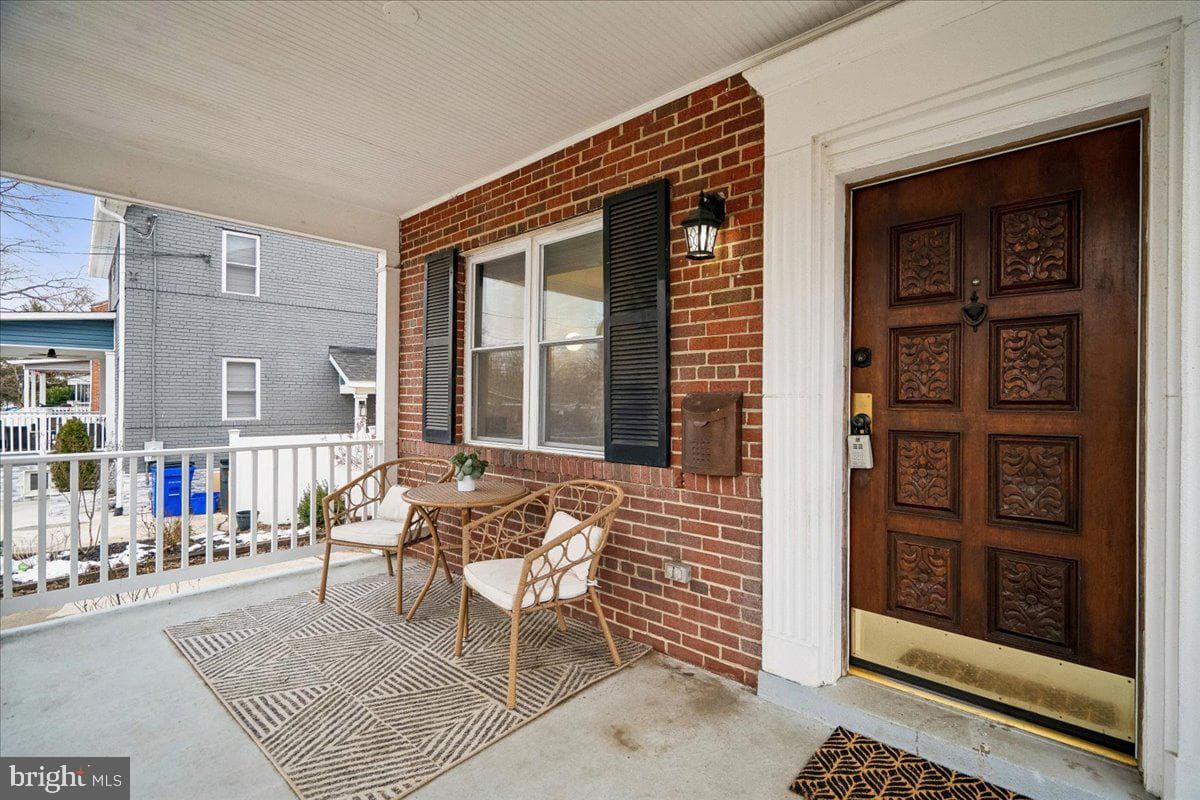 805 Forston Street photo 3