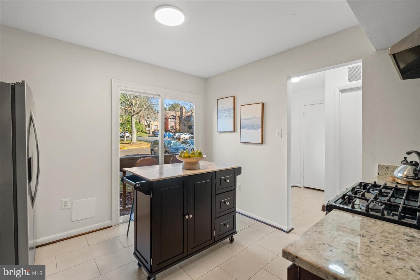 20406 Waters Point Lane photo 4