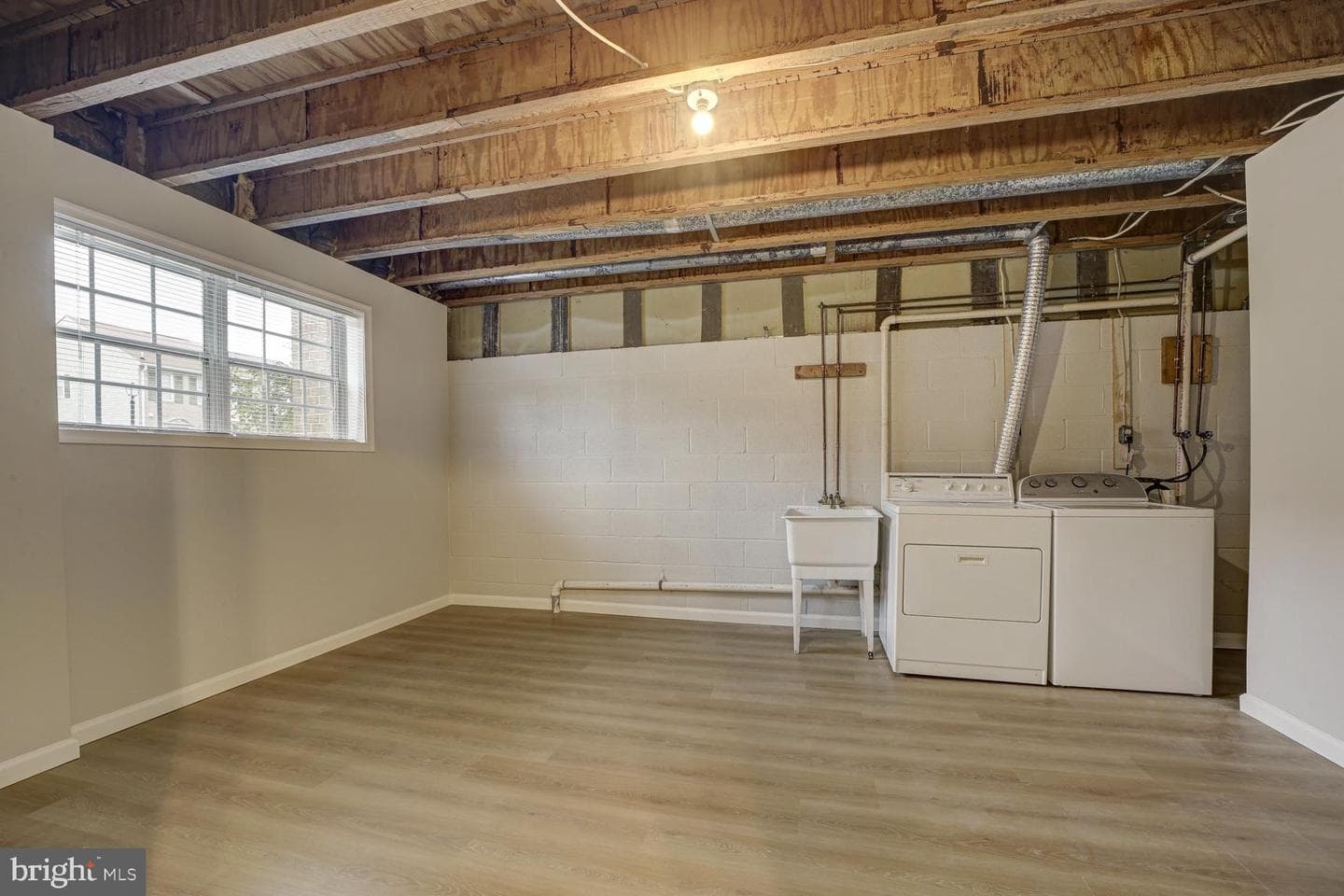 10320 Castlehedge Terrace photo 25