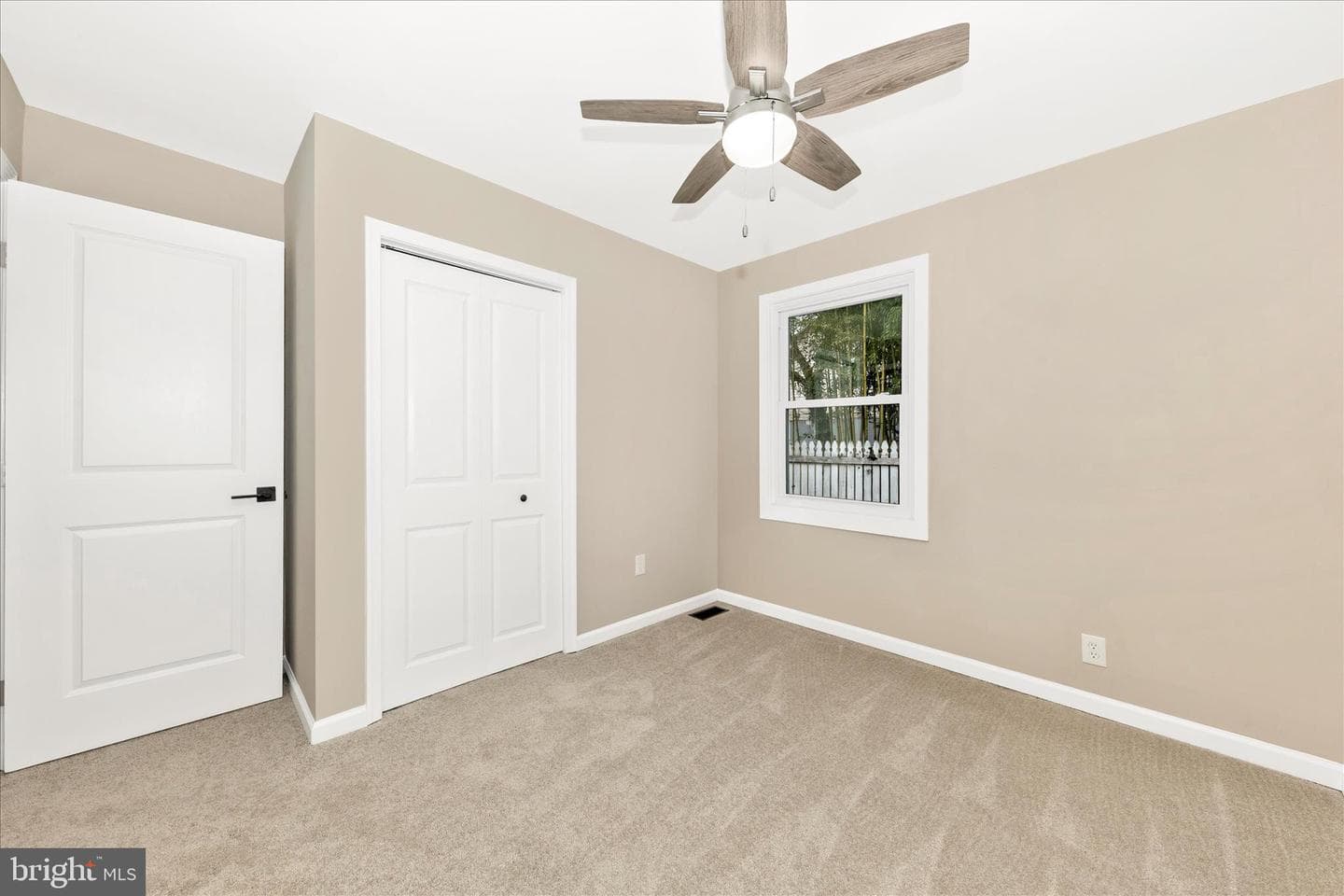 2506 Lindell Street photo 22
