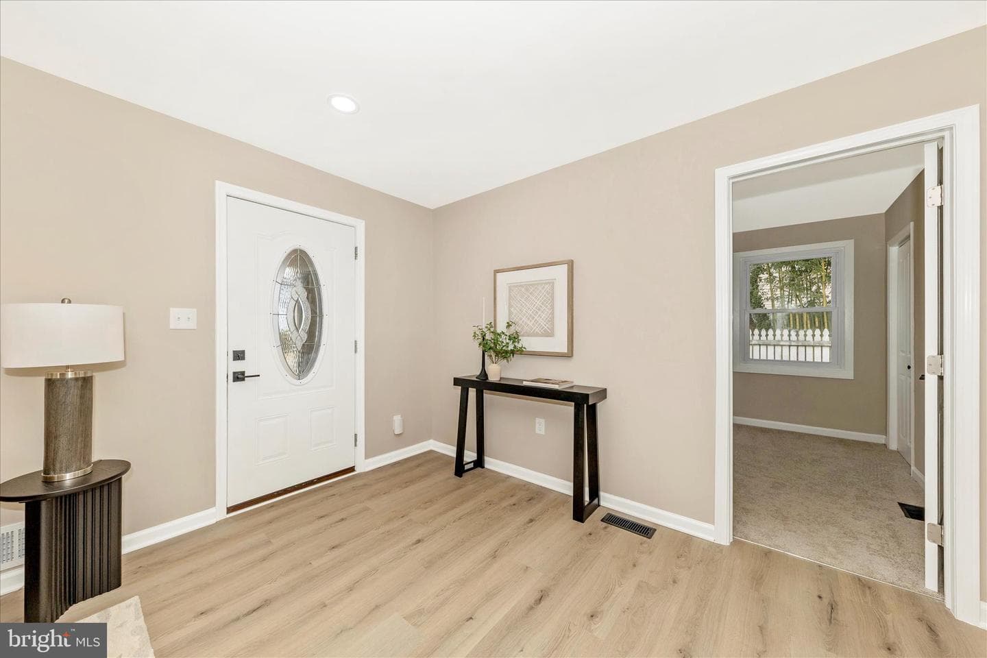 2506 Lindell Street photo 4