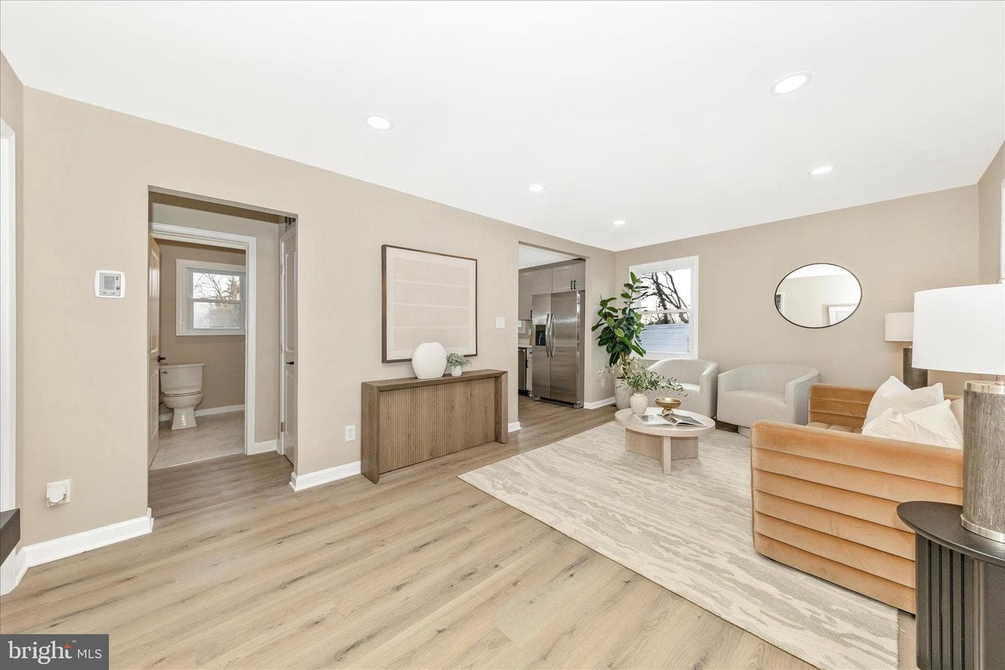 2506 Lindell Street photo 5
