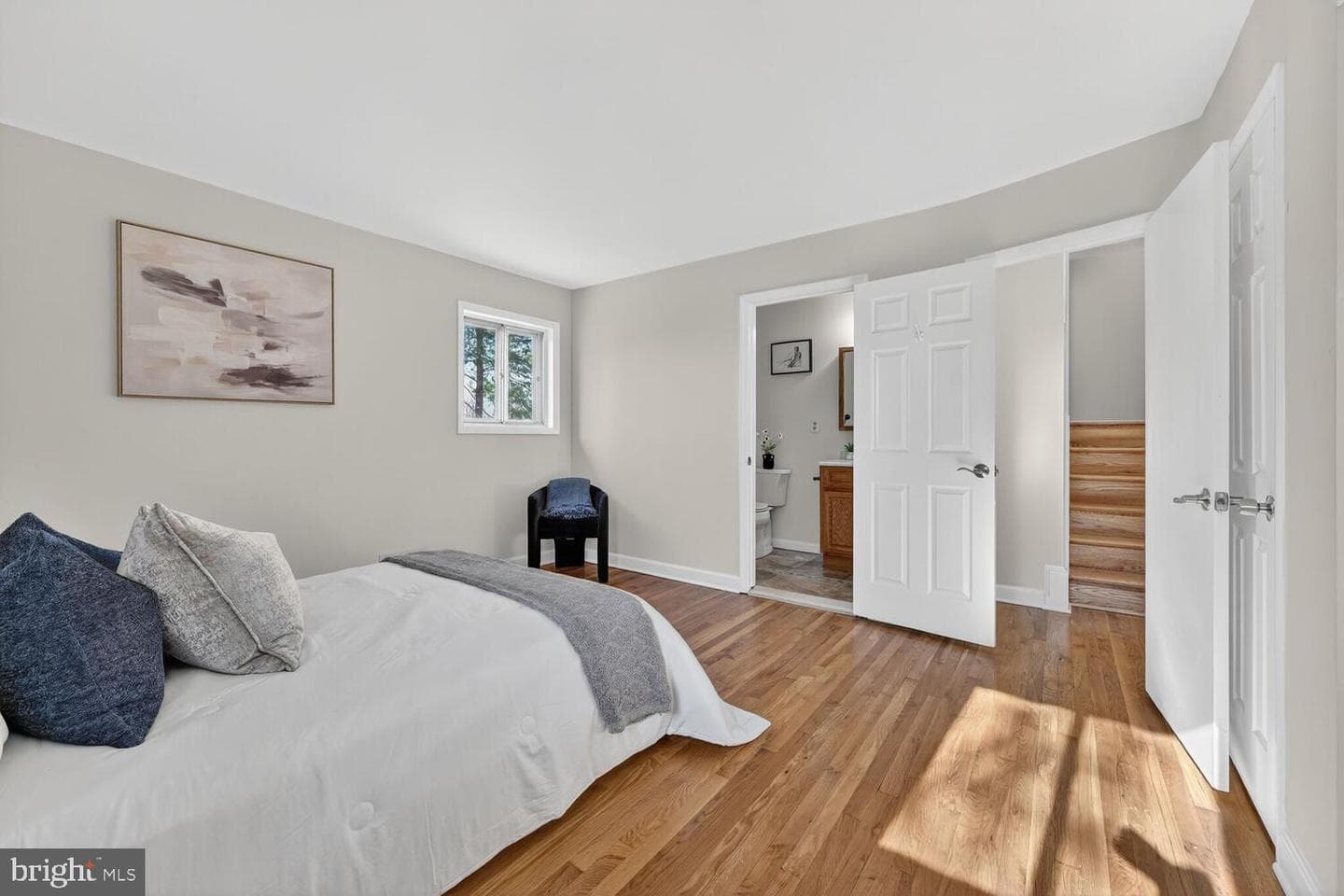 5202 Drake Terrace photo 12