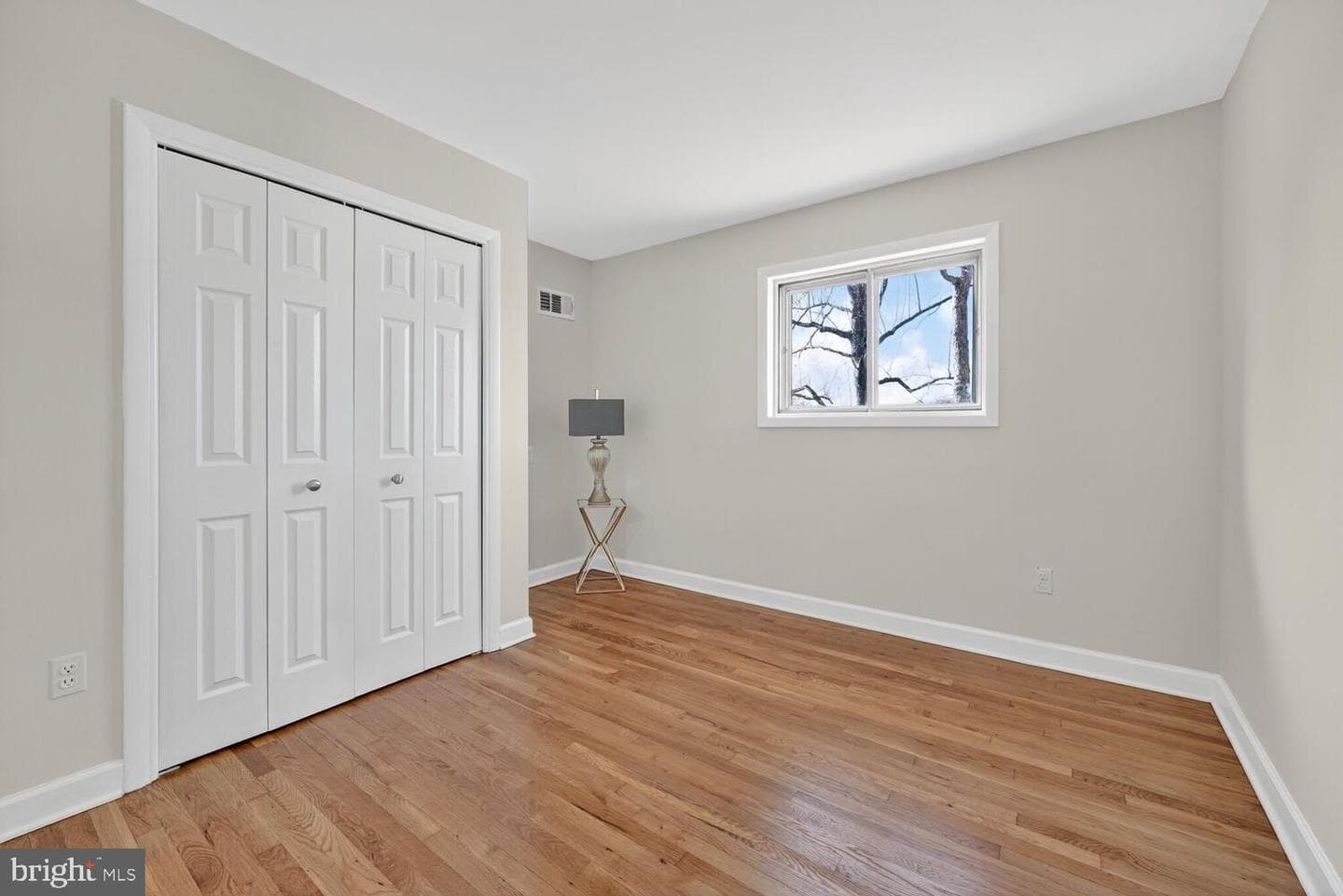 5202 Drake Terrace photo 18