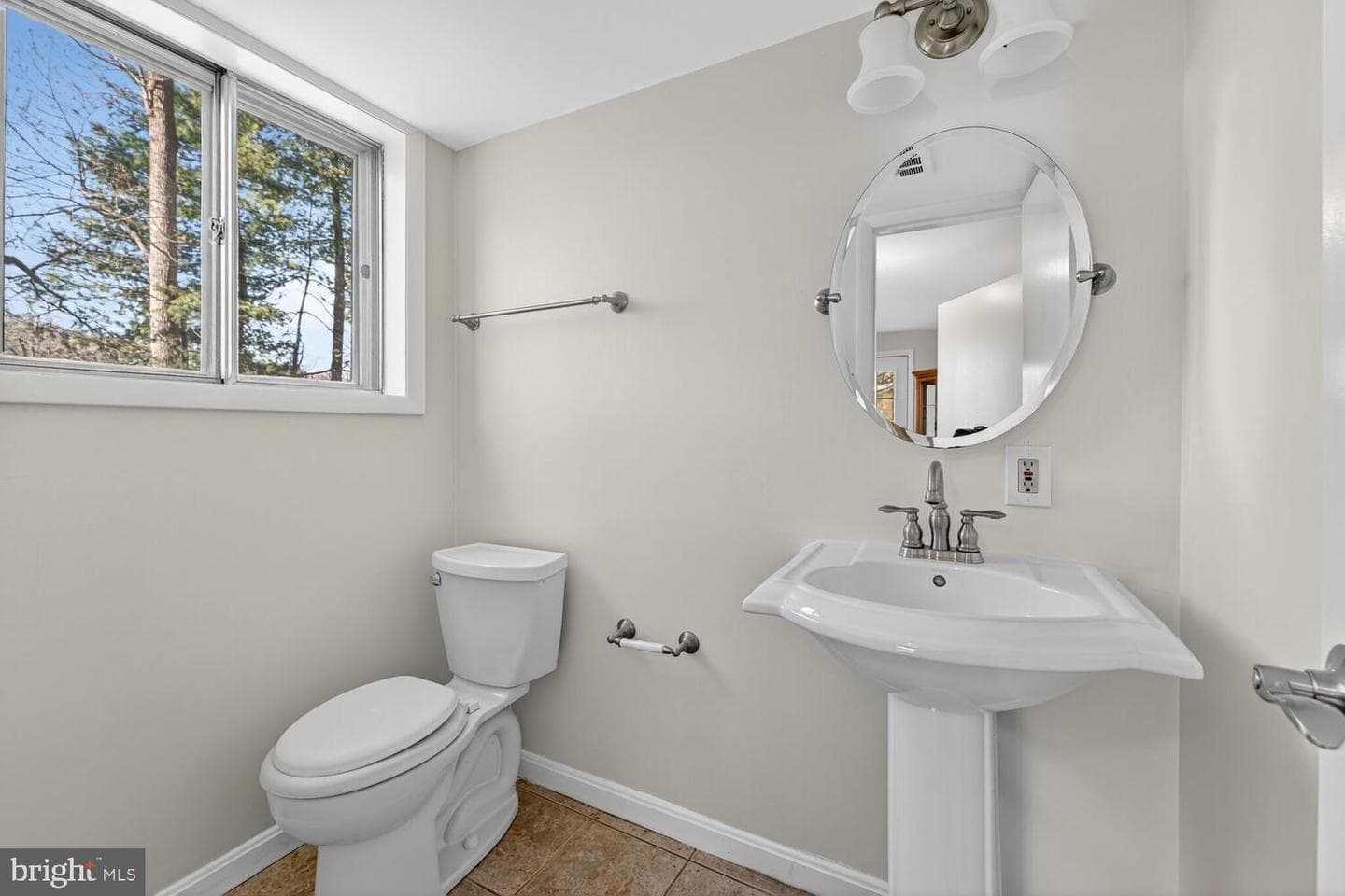 5202 Drake Terrace photo 21