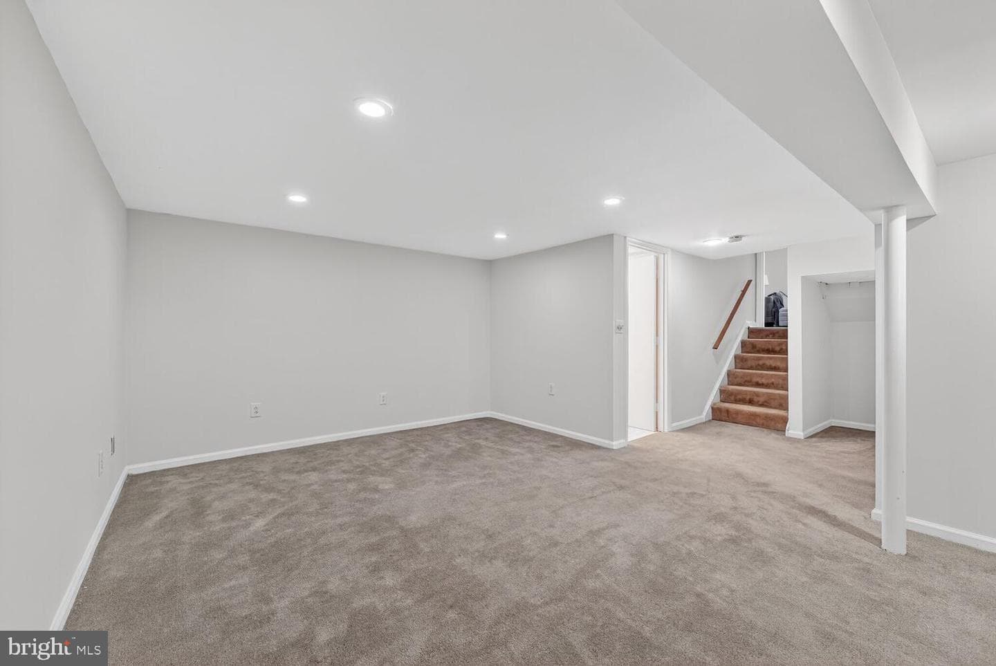 5202 Drake Terrace photo 26
