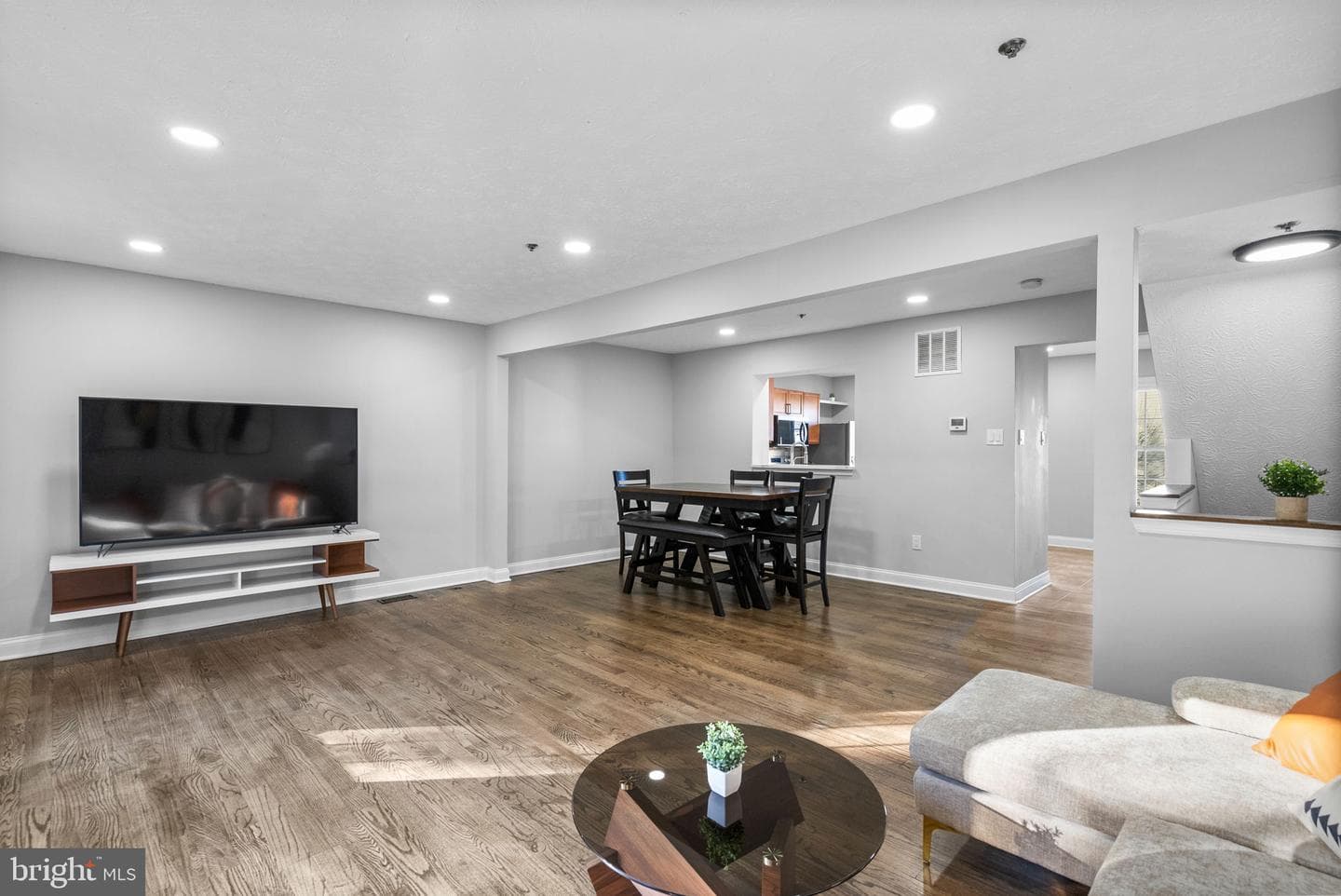 17903 Cottonwood Terrace photo 4