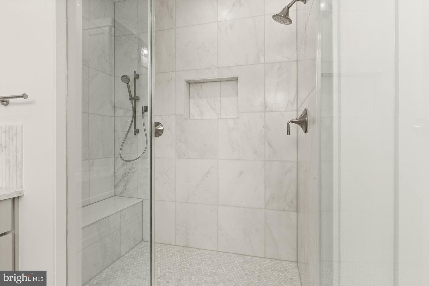 5804 Ridgefield Road photo 38