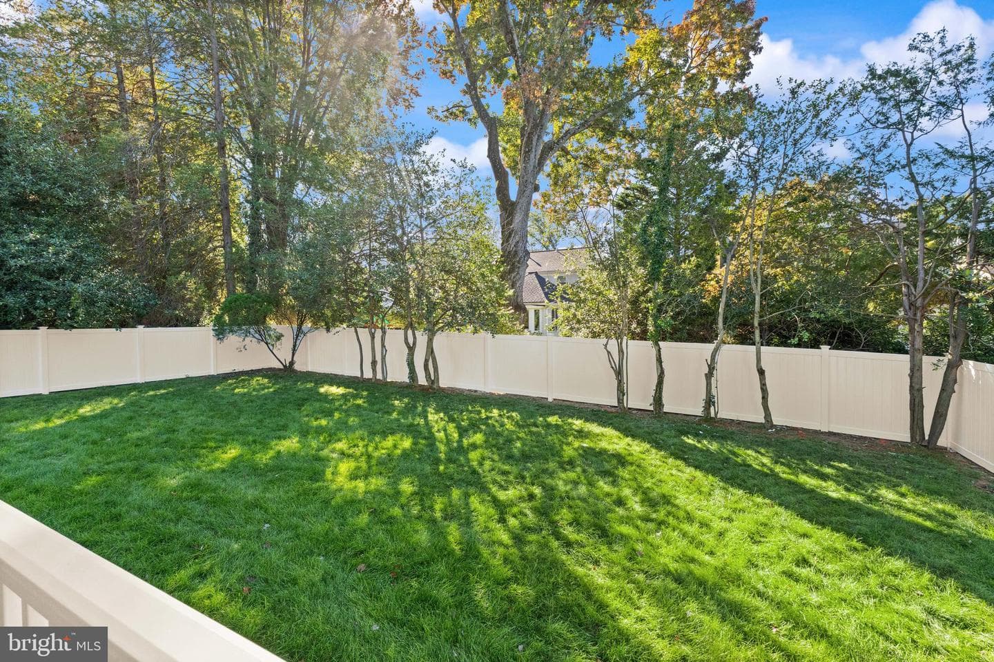 5804 Ridgefield Road photo 4